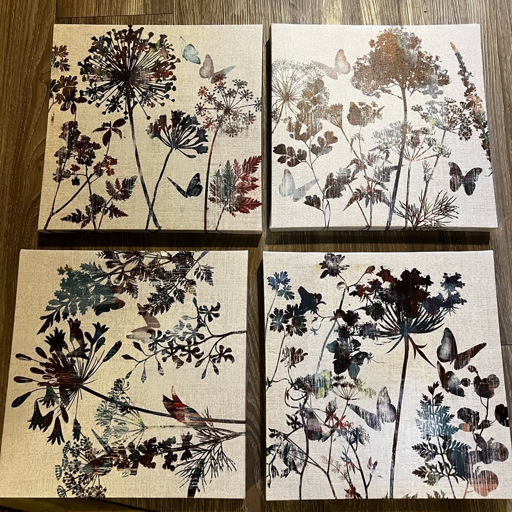 Wall art (set of 4)